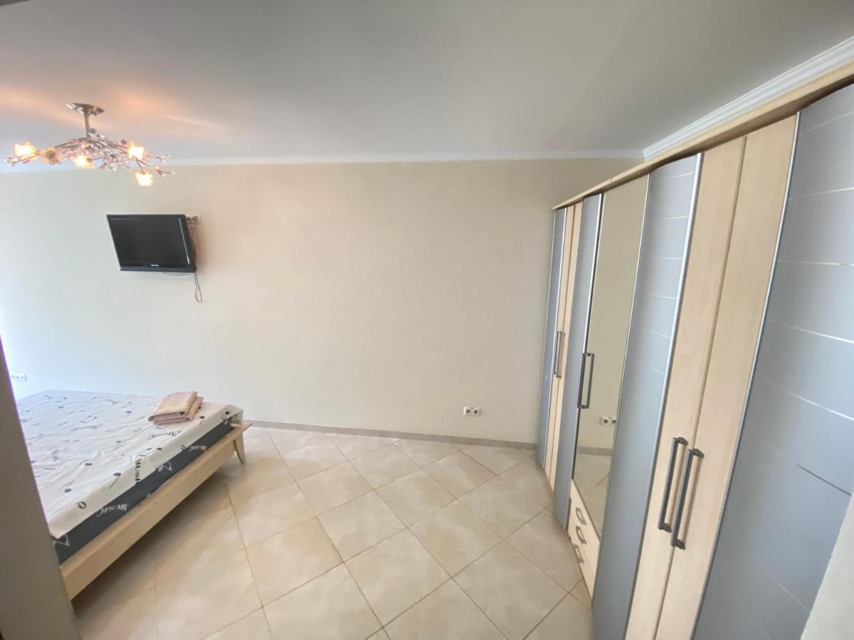 Ultra Central Double Room Appartment In Chisináu Exterior foto